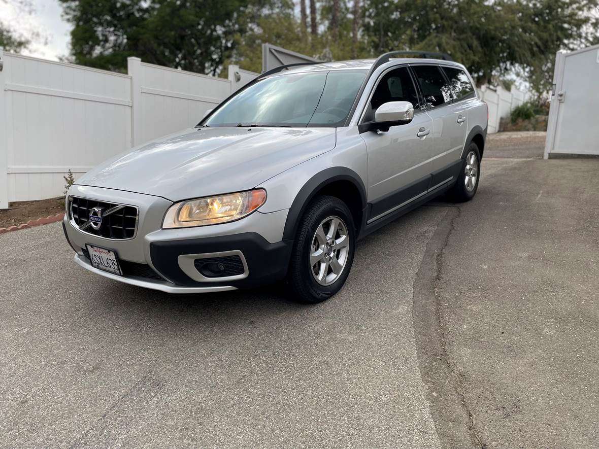 2011 Volvo Xc70 for sale by owner in Sunland