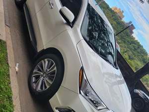 White 2017 Acura MDX