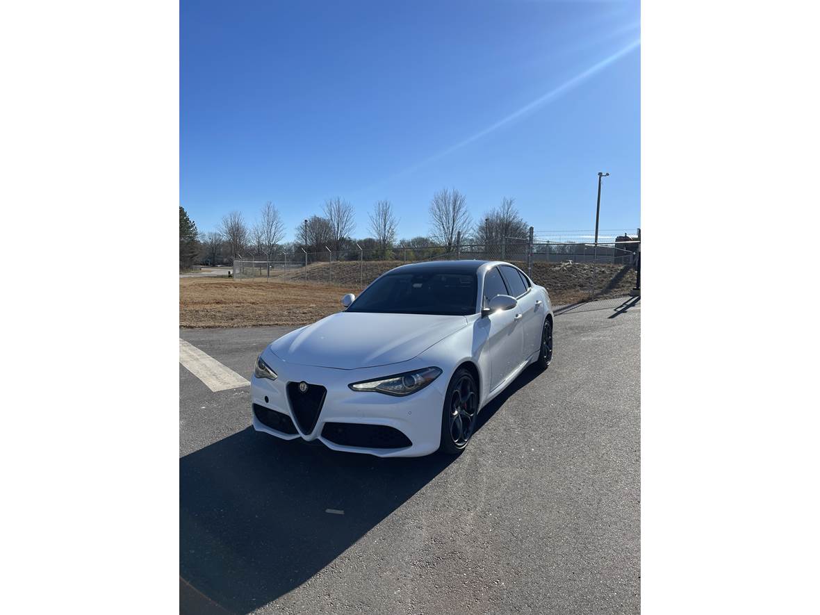 2018 Alfa Romeo Giulia for sale by owner in Chesnee