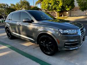 2018 Audi Q7 with Gray Exterior