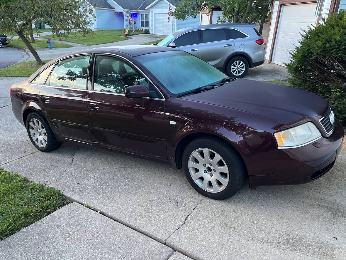 2001 Audi S8 for sale by owner in Marysville