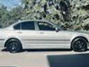 2005 BMW 3 Series with Silver Exterior