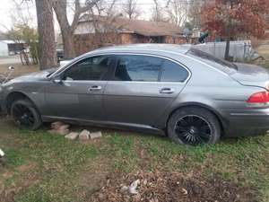 Gray 2006 BMW 7 Series