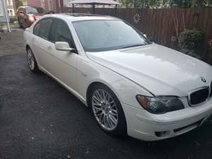 White 2008 BMW 750i