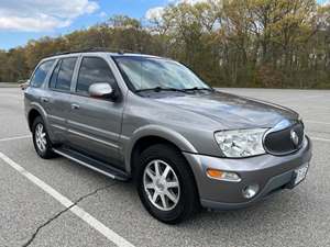 Gray 2005 Buick Rainier