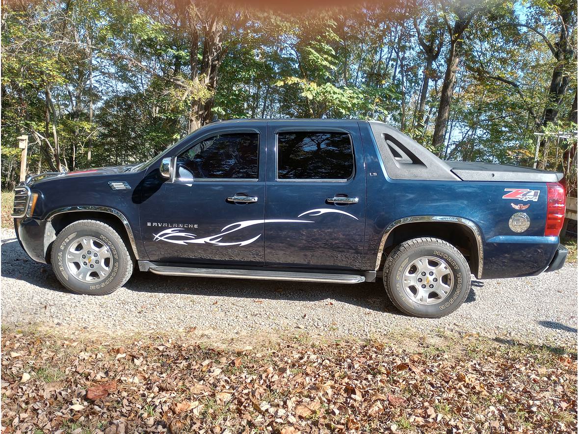 2008 Chevrolet Avalanche for sale by owner in Celina