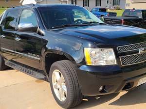 Black 2009 Chevrolet Avalanche