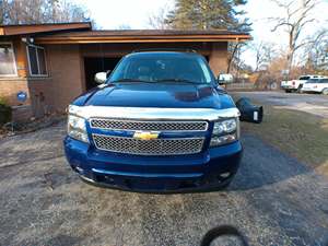 Blue 2013 Chevrolet Avalanche