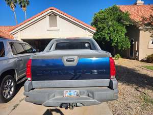 Blue 2002 Chevrolet Avalanche Z71
