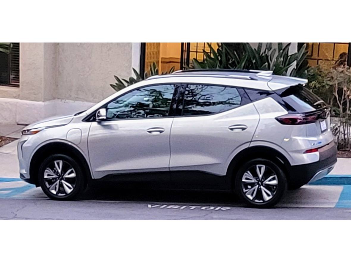 2022 Chevrolet Bolt EUV for sale by owner in Oceanside