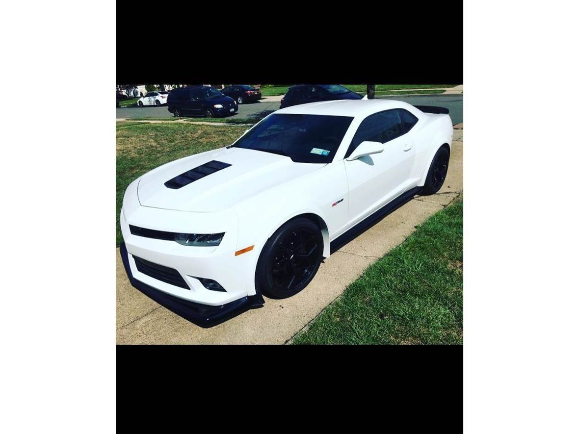 2015 Chevrolet Camaro for sale by owner in Valley Stream