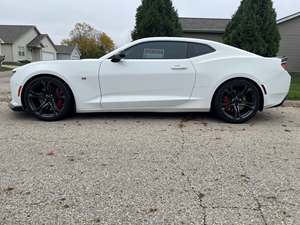 White 2018 Chevrolet Camaro