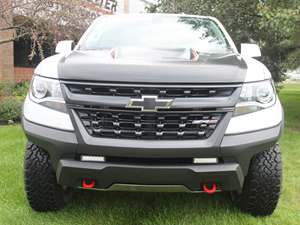 White 2019 Chevrolet Colorado