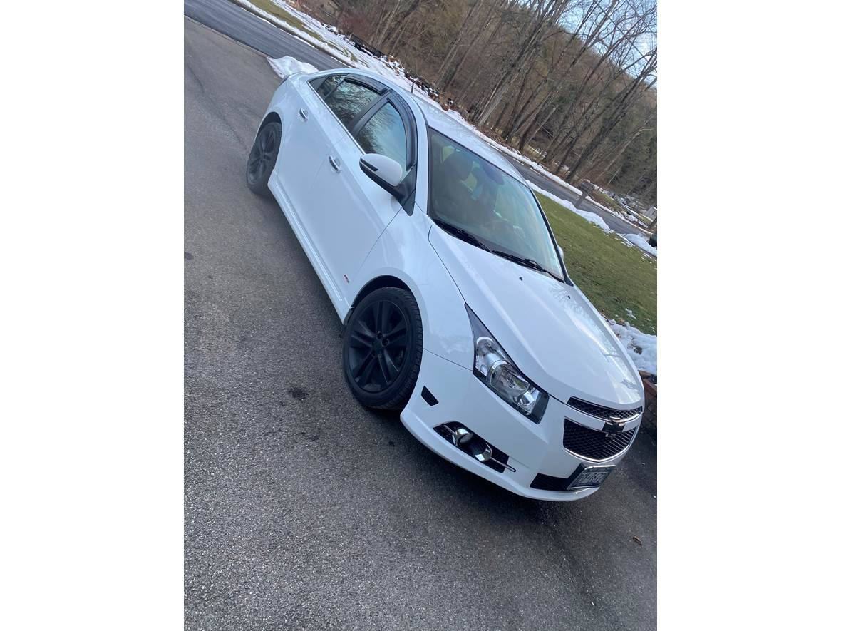 2014 Chevrolet Cruze for sale by owner in Vestal