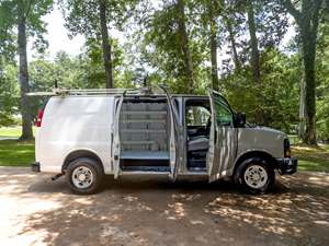 White 2016 Chevrolet Express