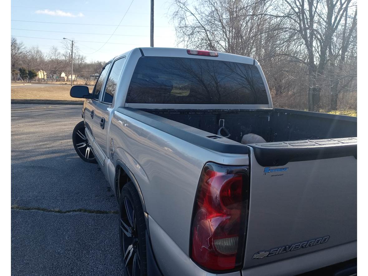 2006 Chevrolet Silverado 1500 Crew Cab for sale by owner in Tulsa