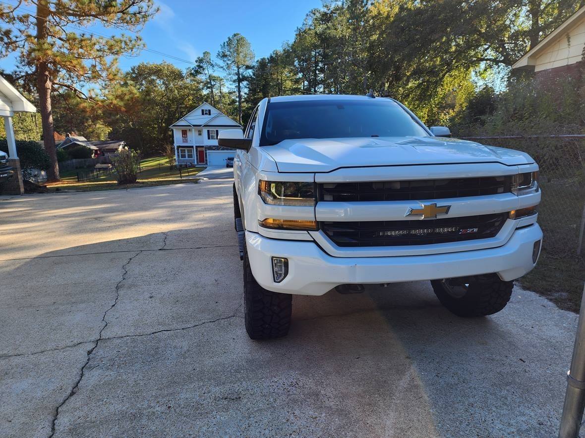 2017 Chevrolet Silverado 1500 Crew Cab for sale by owner in Camden