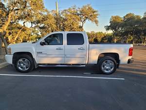 White 2011 Chevrolet Silverado