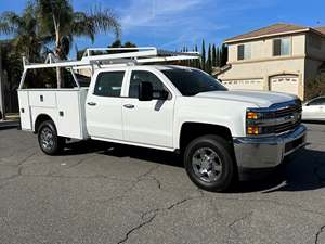 2016 Chevrolet Silverado 2500HD with White Exterior