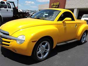 2004 Chevrolet SSR with Yellow Exterior