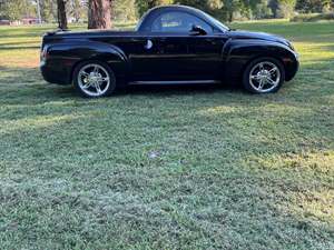 Black 2005 Chevrolet SSR