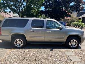 Gray 2005 Chevrolet Suburban