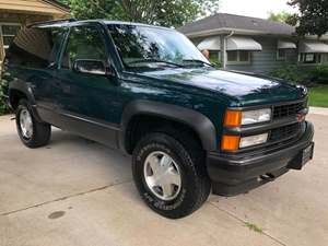 Green 1998 Chevrolet Tahoe