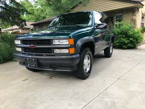 Green 1998 Chevrolet Tahoe LT