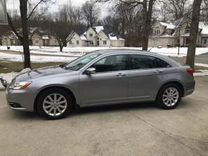 Silver 2013 Chrysler 200 Limited