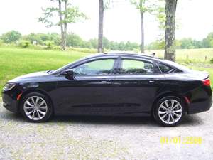 Black 2015 Chrysler 200s