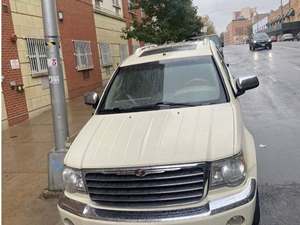 Beige 2009 Chrysler Aspen