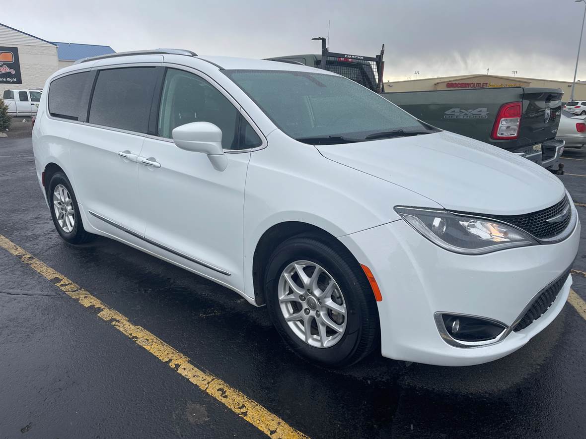 2020 Chrysler Pacifica for sale by owner in Jerome