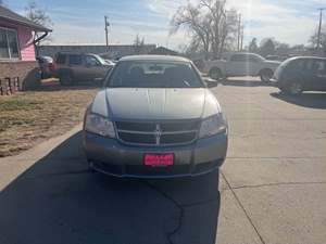 2008 Dodge Avenger with Silver Exterior