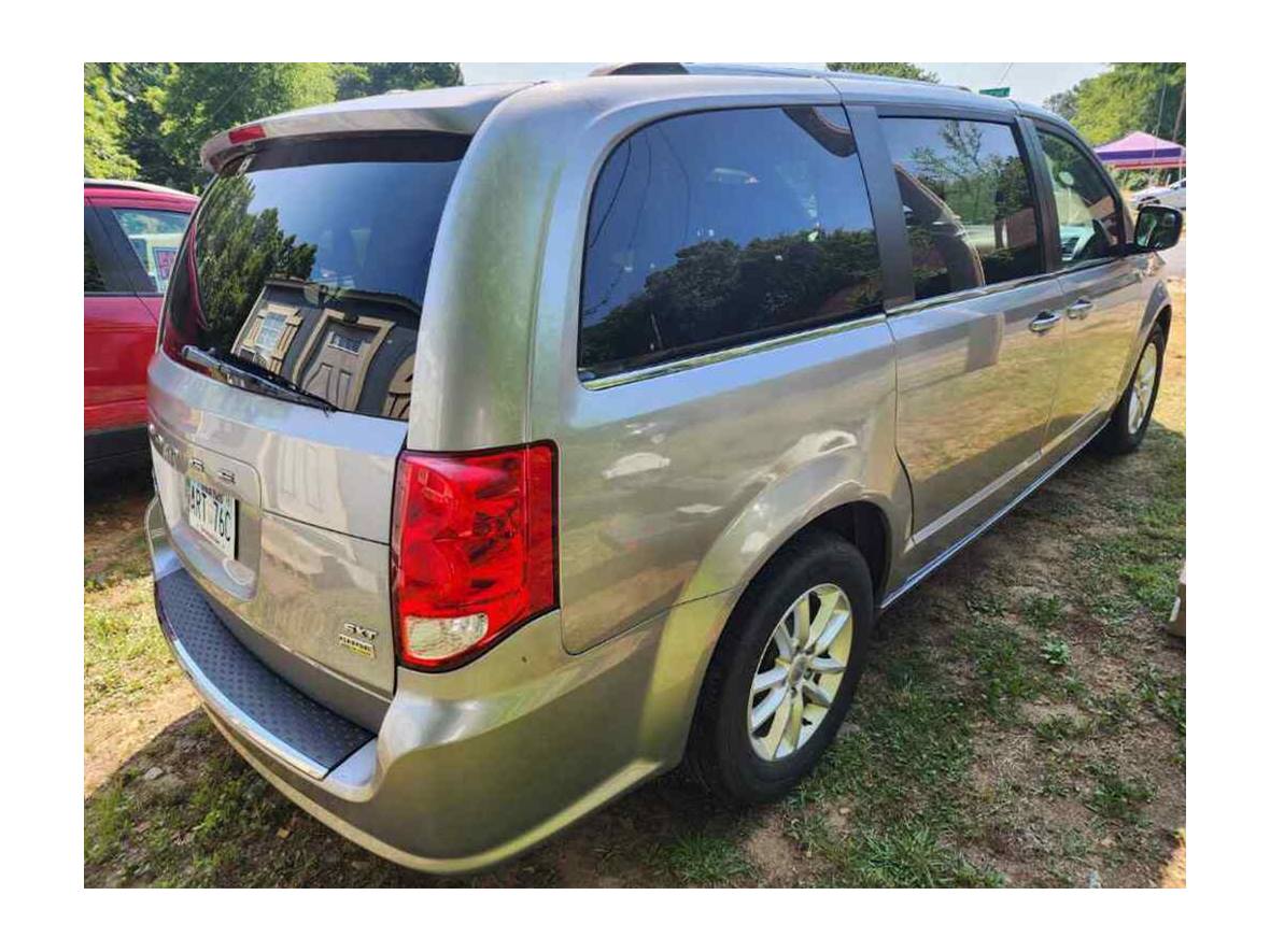 2018 Dodge Grand Caravan for sale by owner in Hot Springs National Park