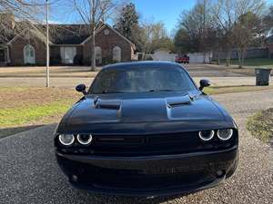 Black 2016 Dodge Challenger