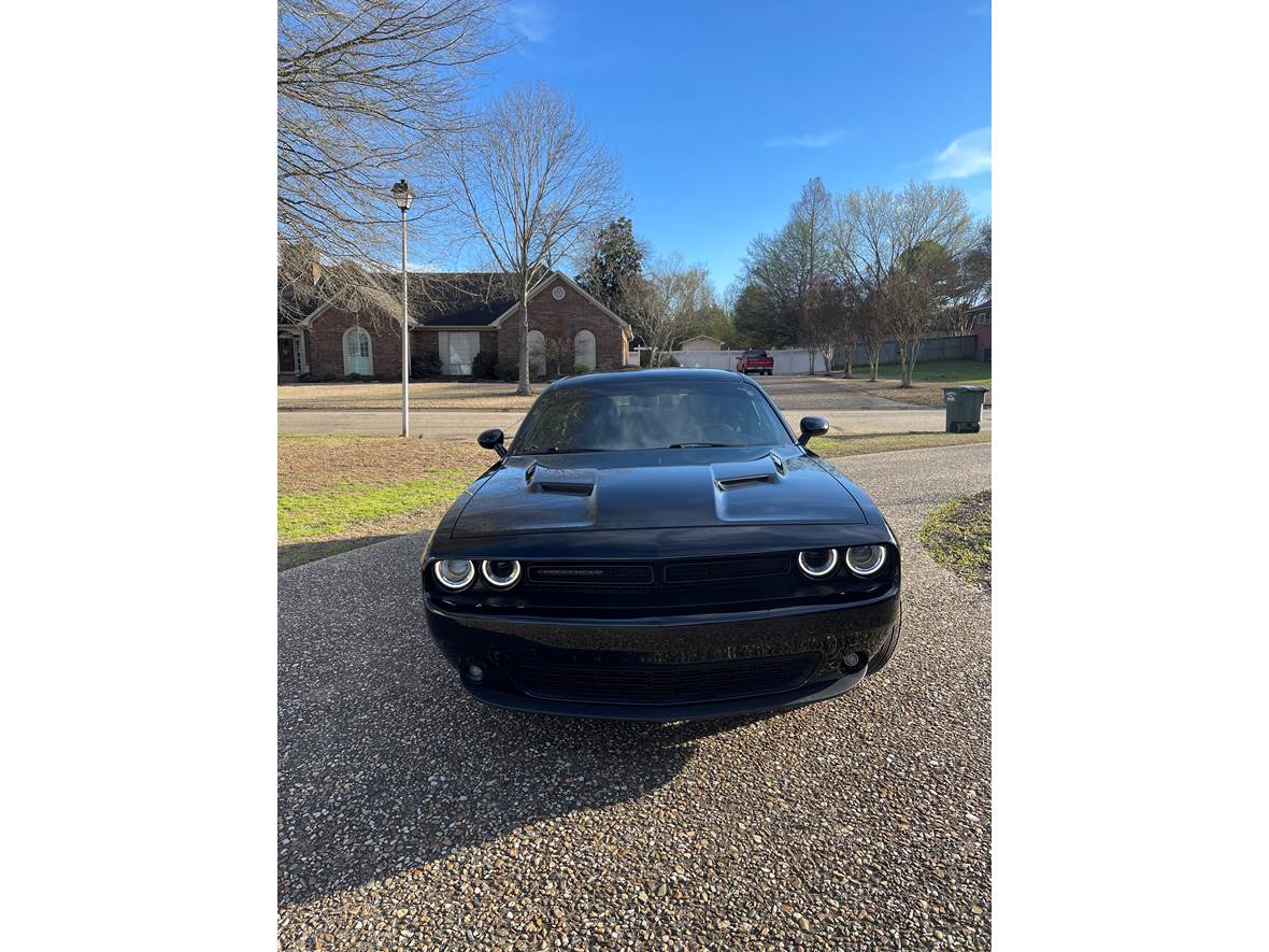 2016 Dodge Challenger for sale by owner in Conway