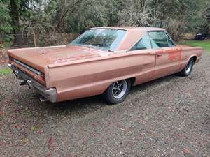 Gold 1967 Dodge Coronet