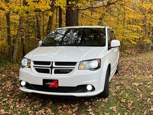 Black 2014 Dodge Grand Caravan