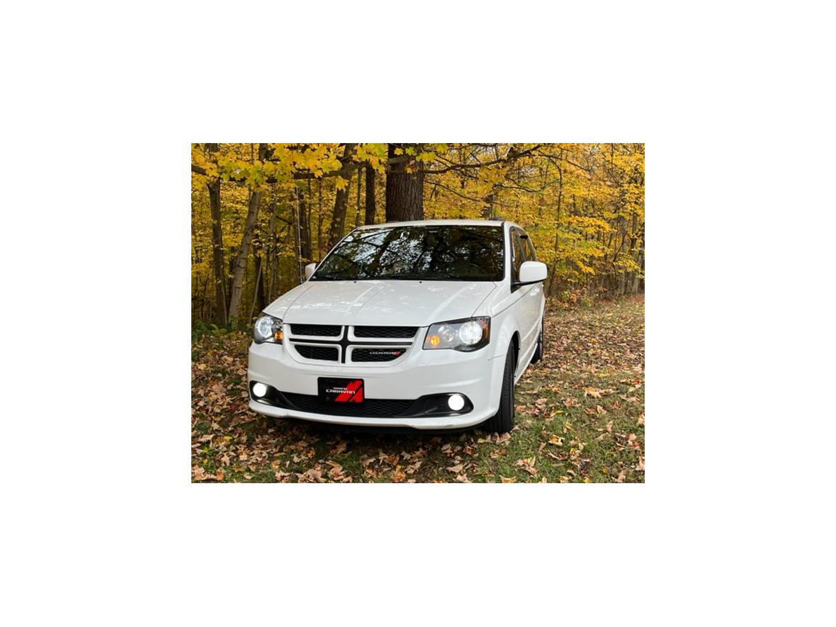 2014 Dodge Grand Caravan for sale by owner in Cincinnati