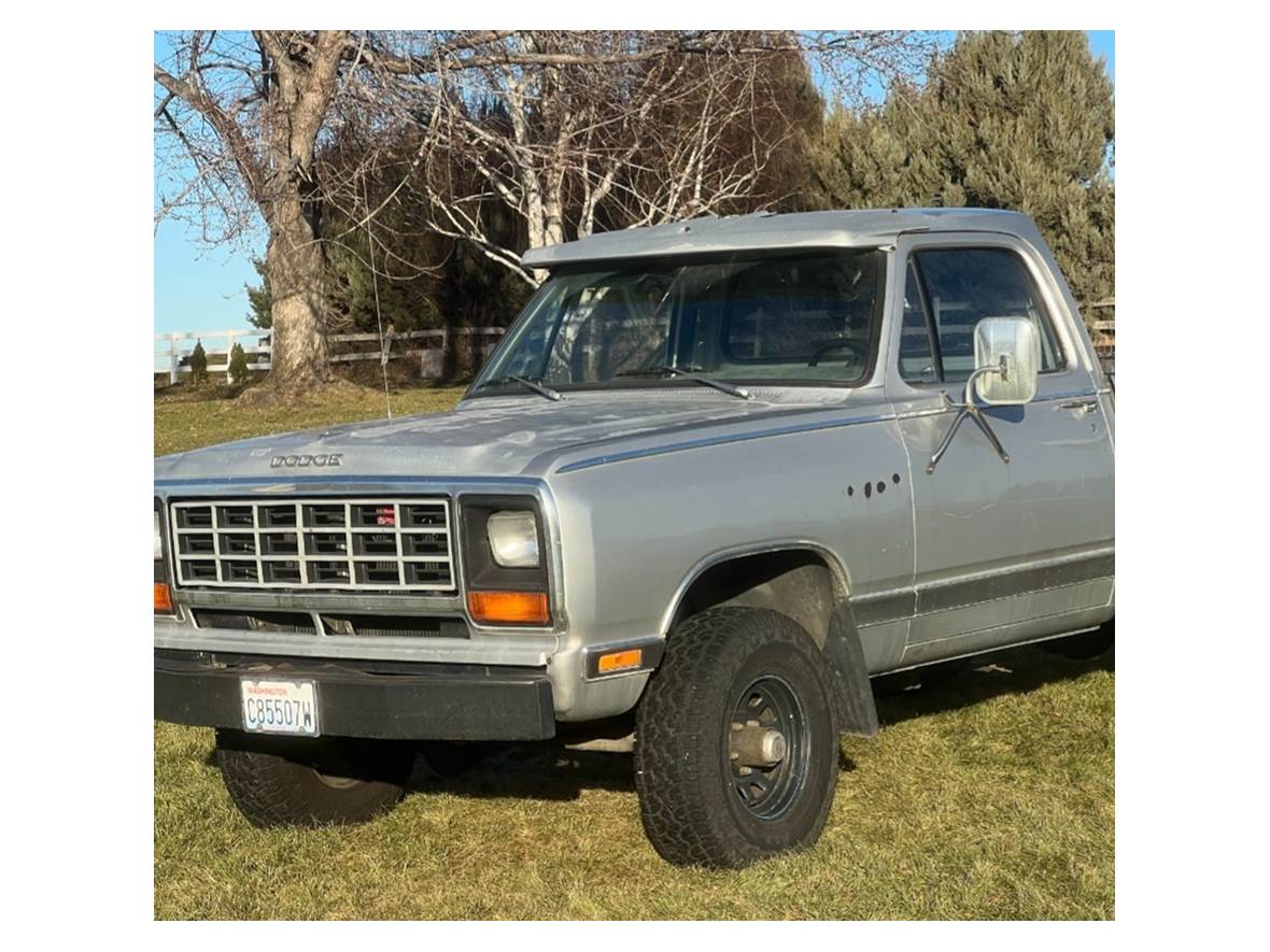 1984 Dodge Ram 150 for sale by owner in Kennewick