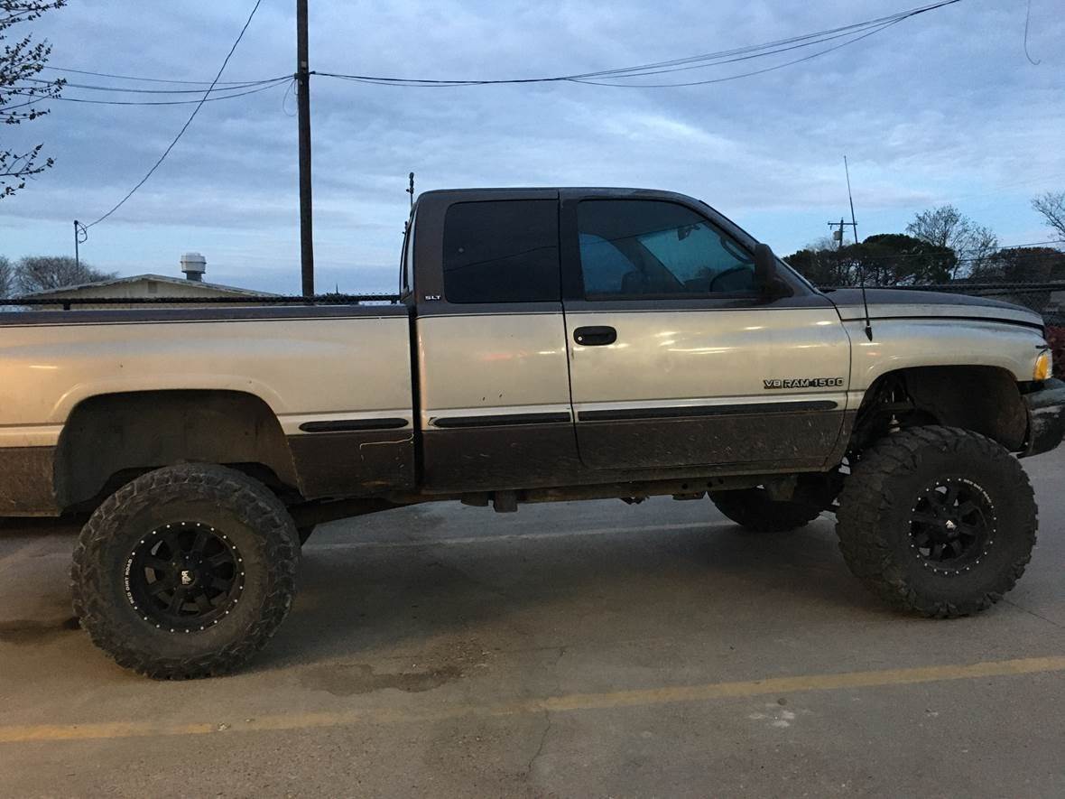 1998 Dodge Ram 1500 for sale by owner in Palmer