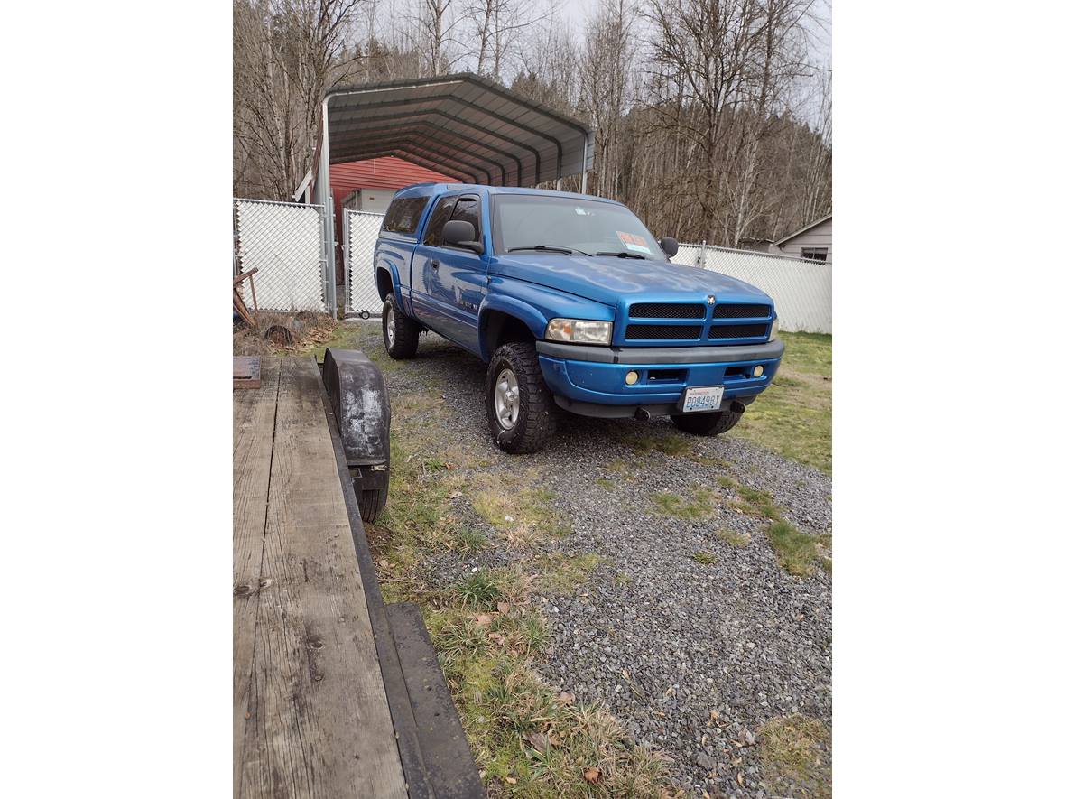 1998 Dodge Ram 1500 for sale by owner in Renton