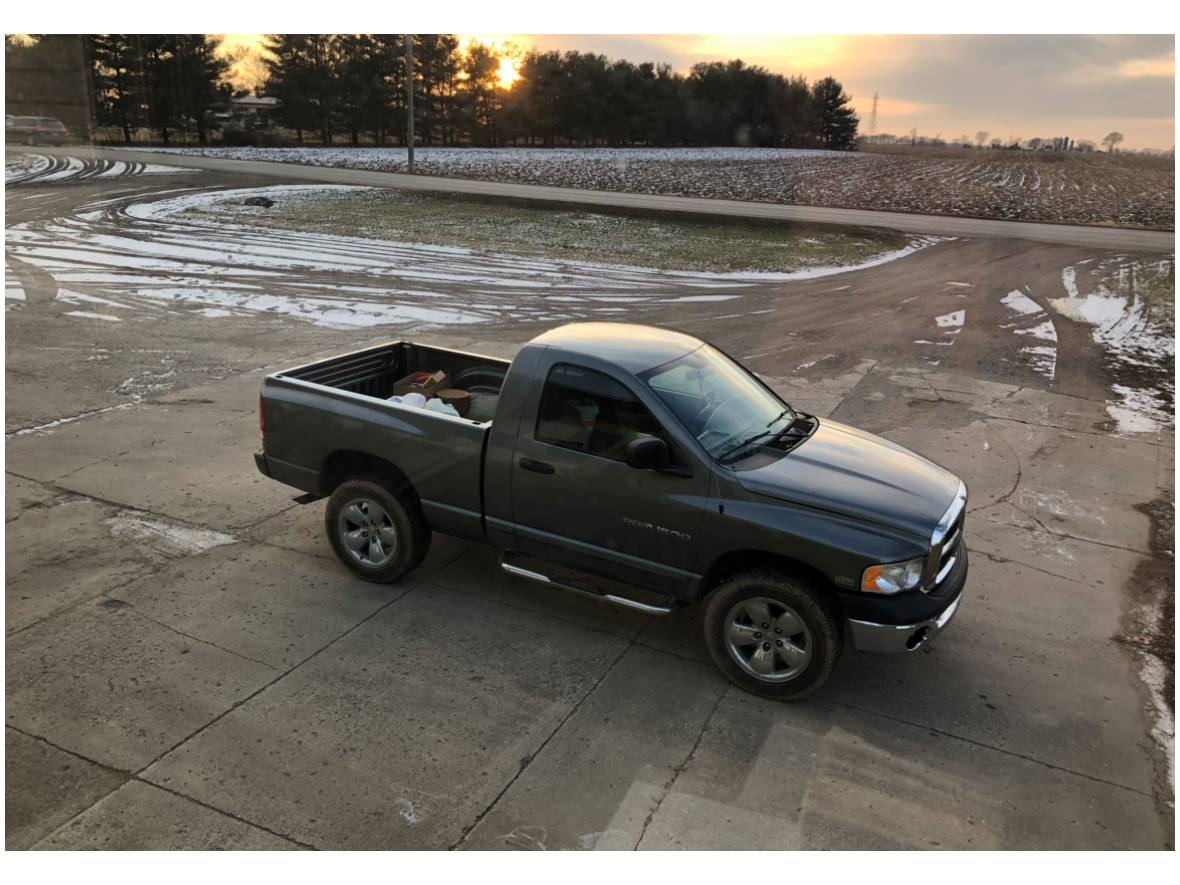 2005 Dodge Ram 1500 for sale by owner in Nappanee