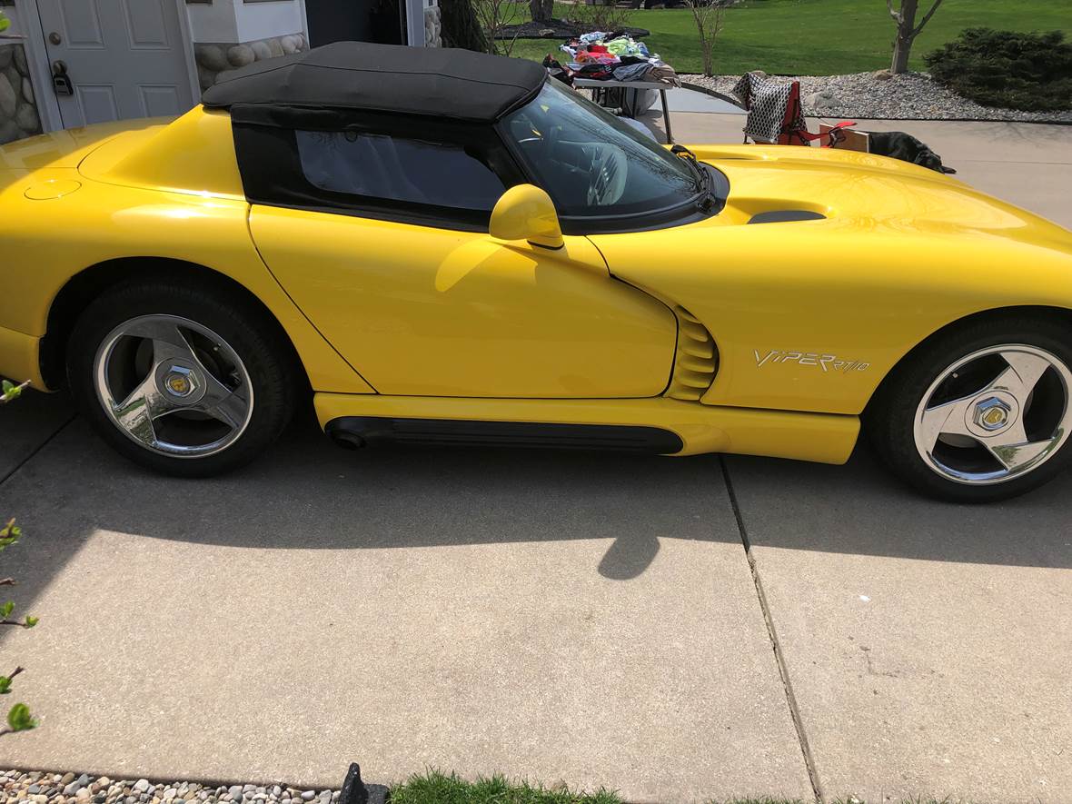 1994 Dodge Viper for sale by owner in Hudsonville