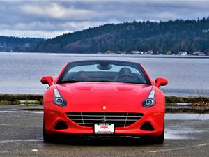 2015 Ferrari California with Red Exterior