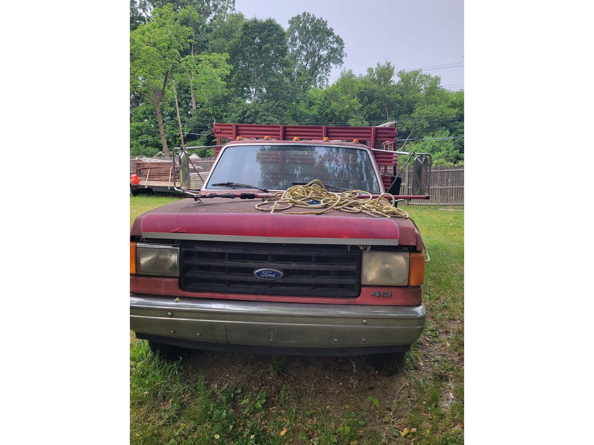 1987 Ford 3500 for sale by owner in Pontiac