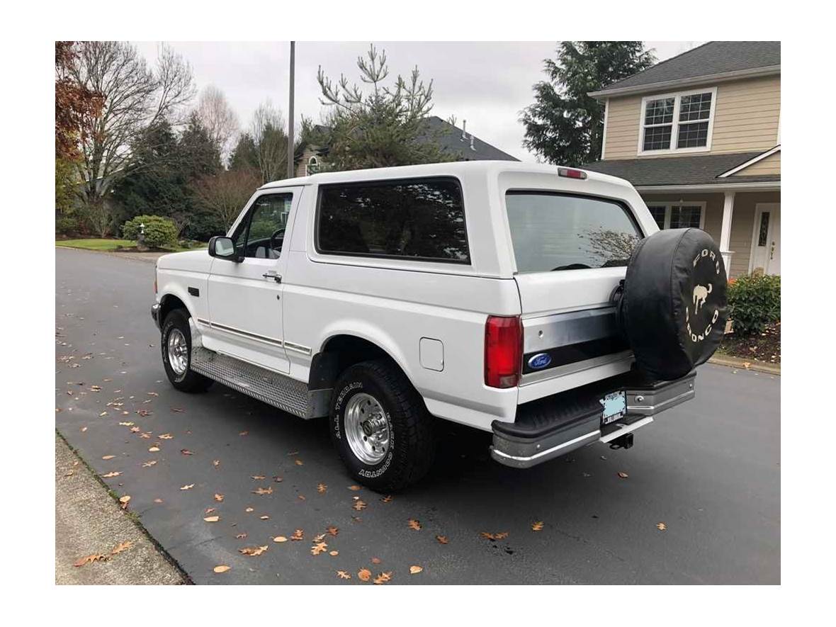 1996 Ford Bronco for sale by owner in Denver