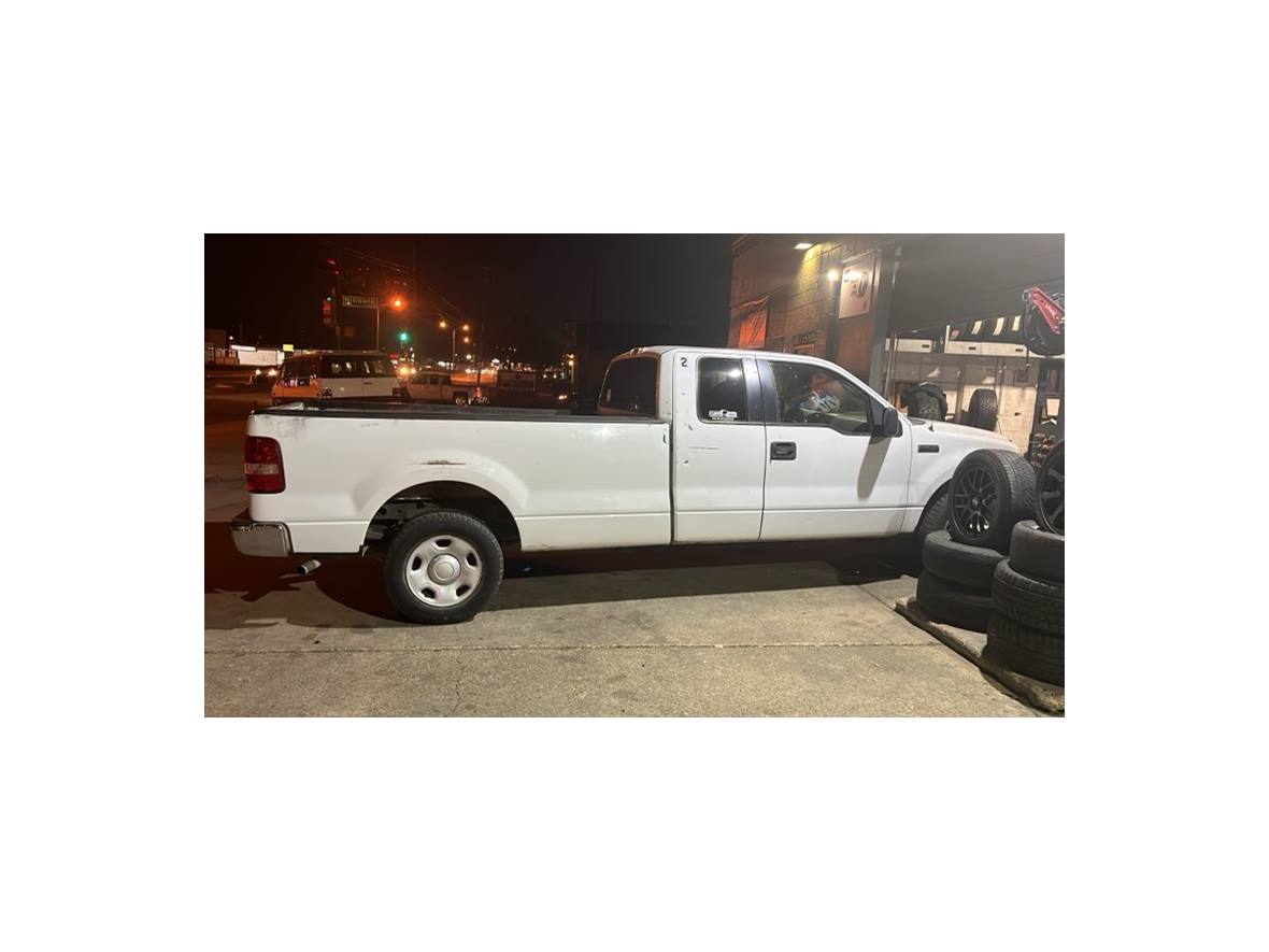 2005 Ford E-150 for sale by owner in Dallas