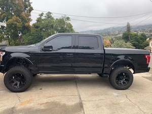 Black 2016 Ford F-150 Supercrew