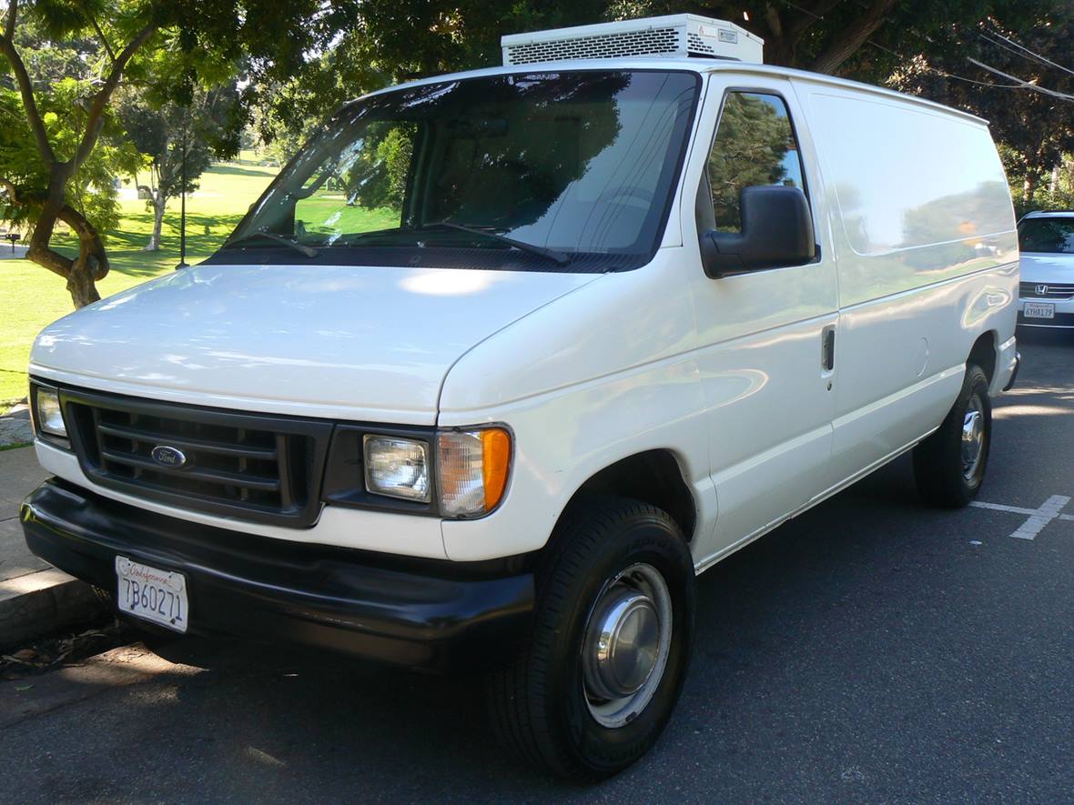 2003 Ford E-Series Van for sale by owner in Santa Monica